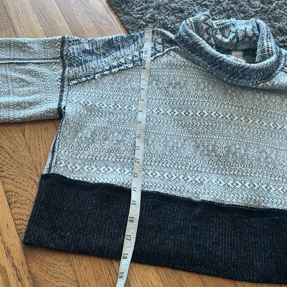 We The Free People Small At Lodge Turtleneck Sweater Pullover Nordic Gray XS - Picture 7 of 13
